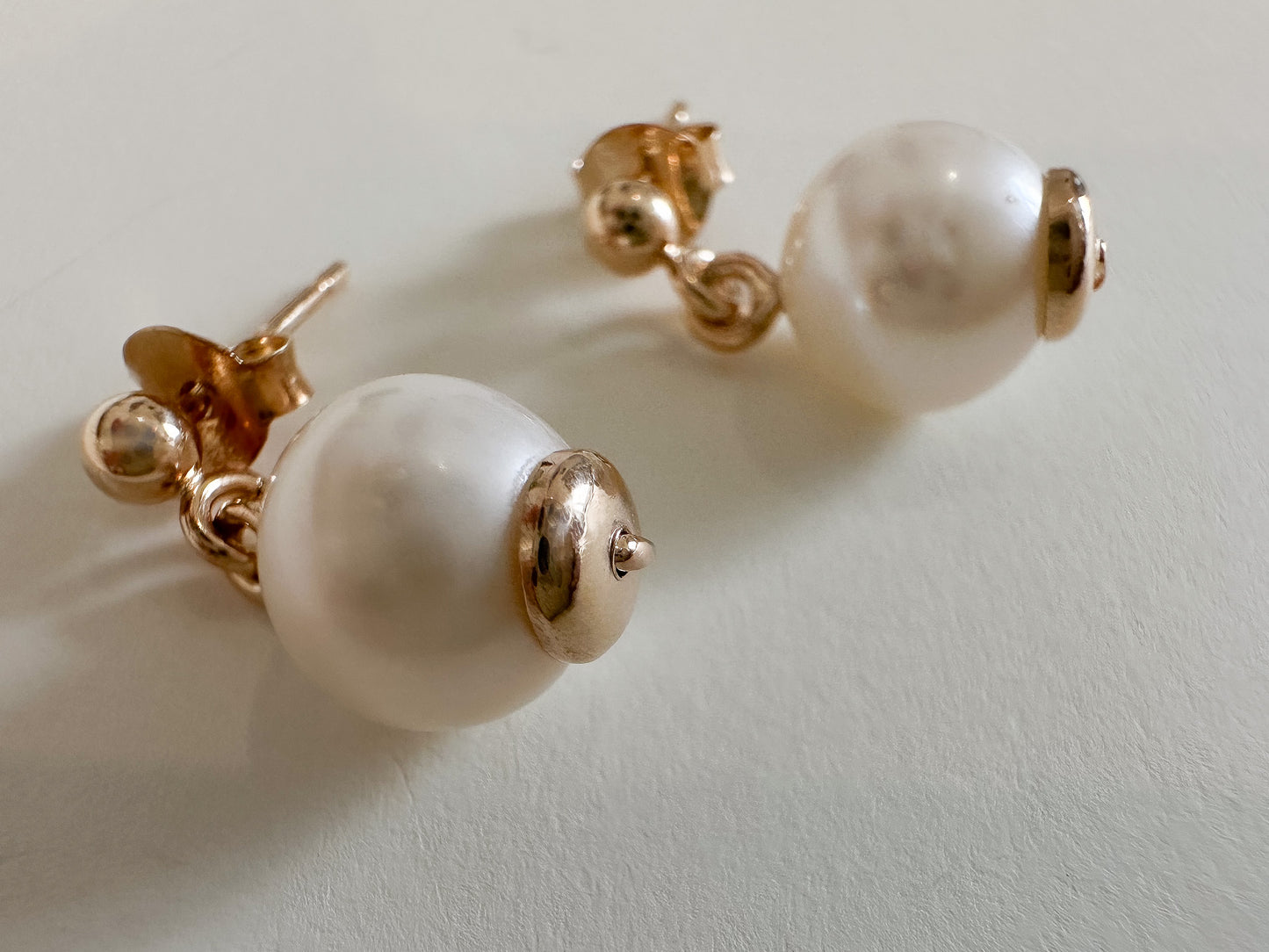 Solitaire Pearl Earrings