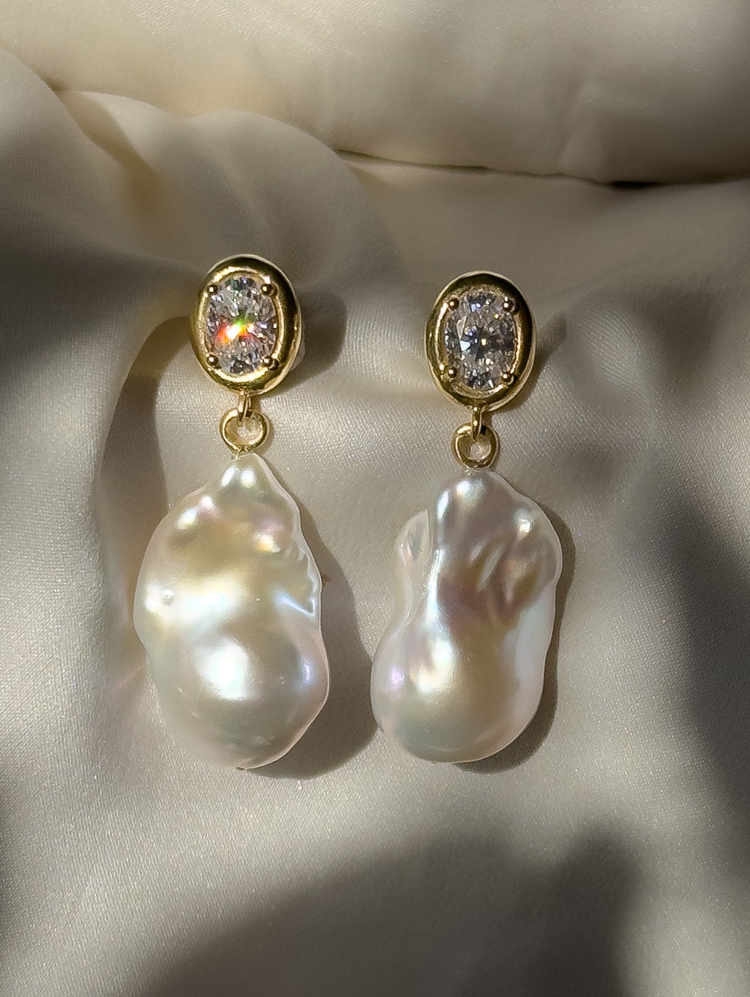 Baroque bridal pearl earrings