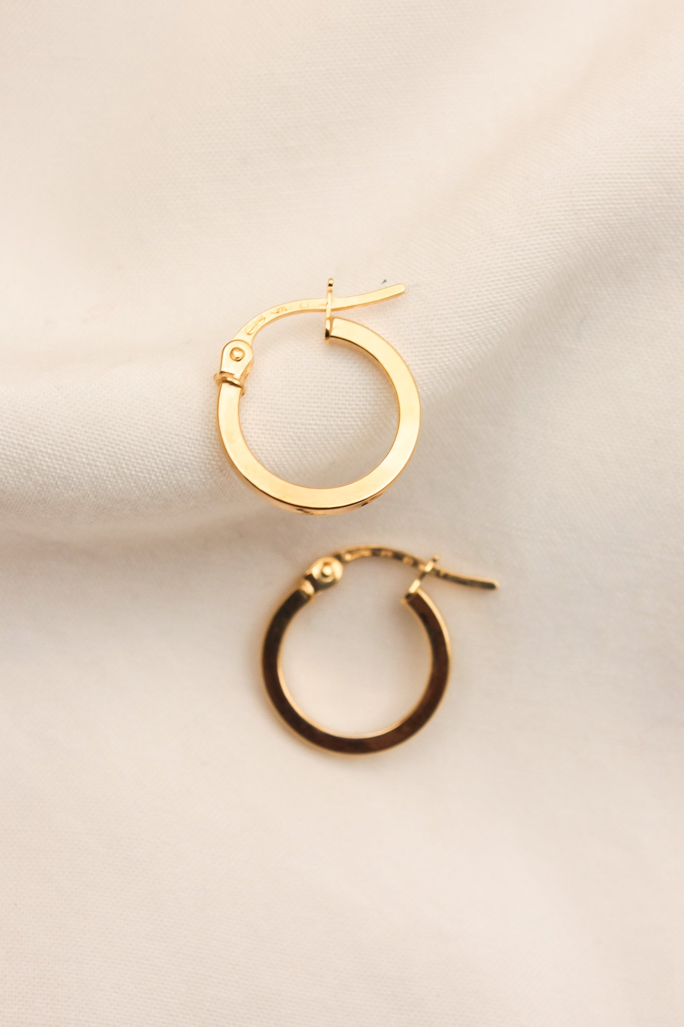 Easy Hoop 9ct. Gold Easy Hoop Earrings