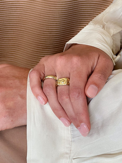 Gold Melt Signet Ring