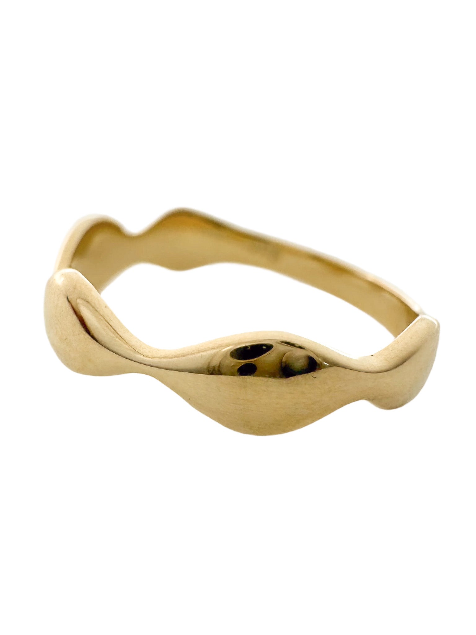 9ct. Gold Ripple Ring