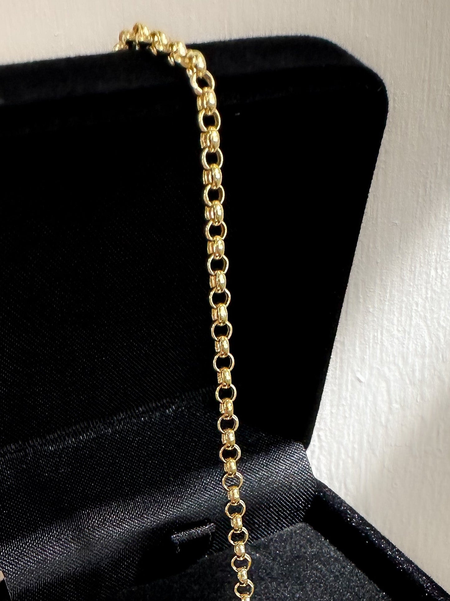 Gold Hollow Link Bracelet 2.6mm