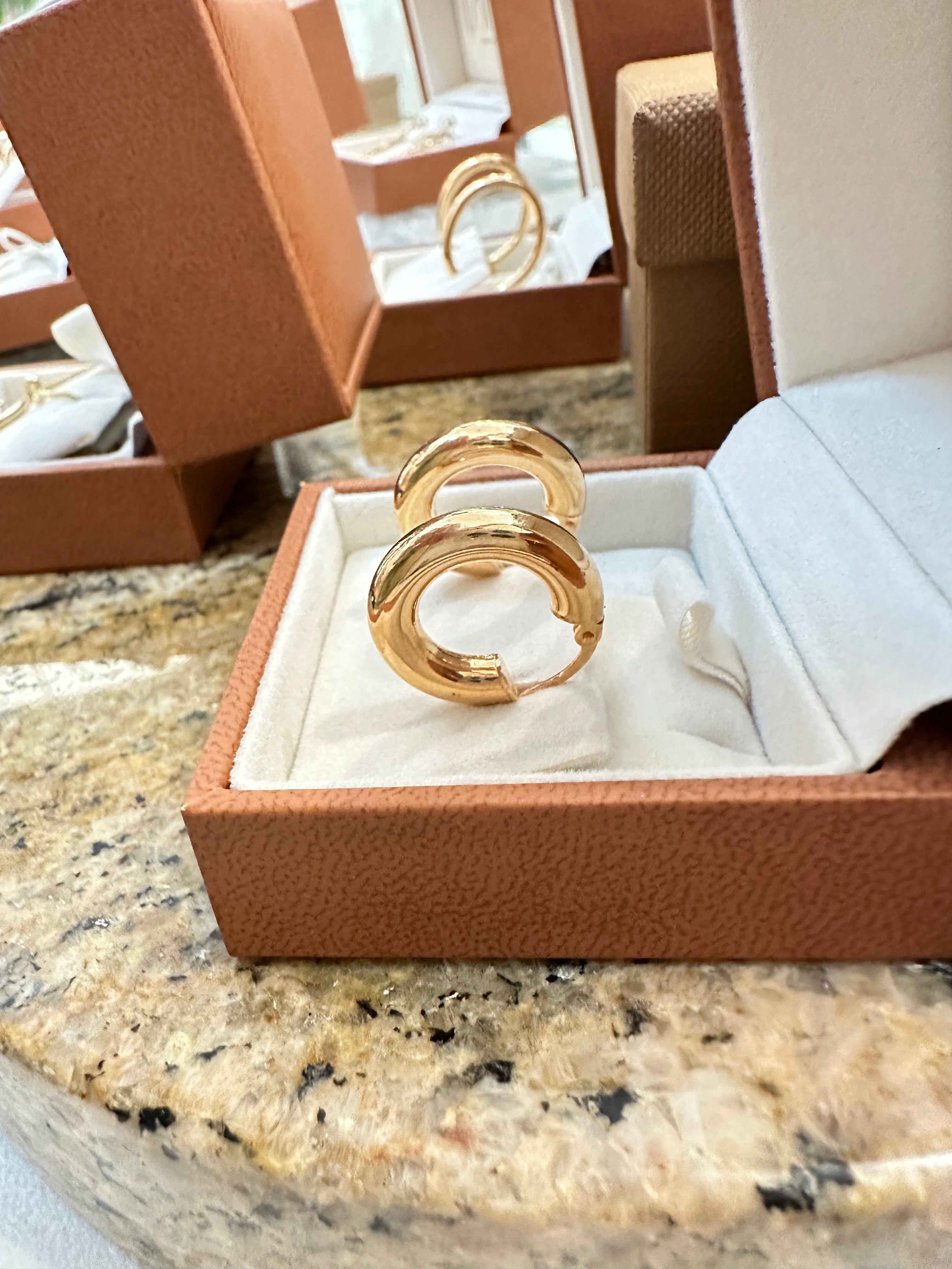 9ct. Gold Staple Hoop Earrings